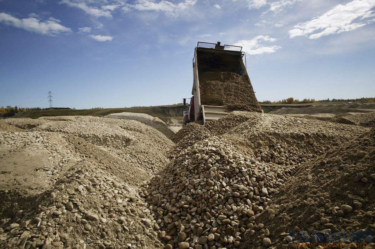 自卸雷竞技最新下载地址岩石载荷