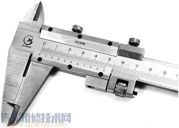 【游标卡尺使用方法和读数方法图解】图1