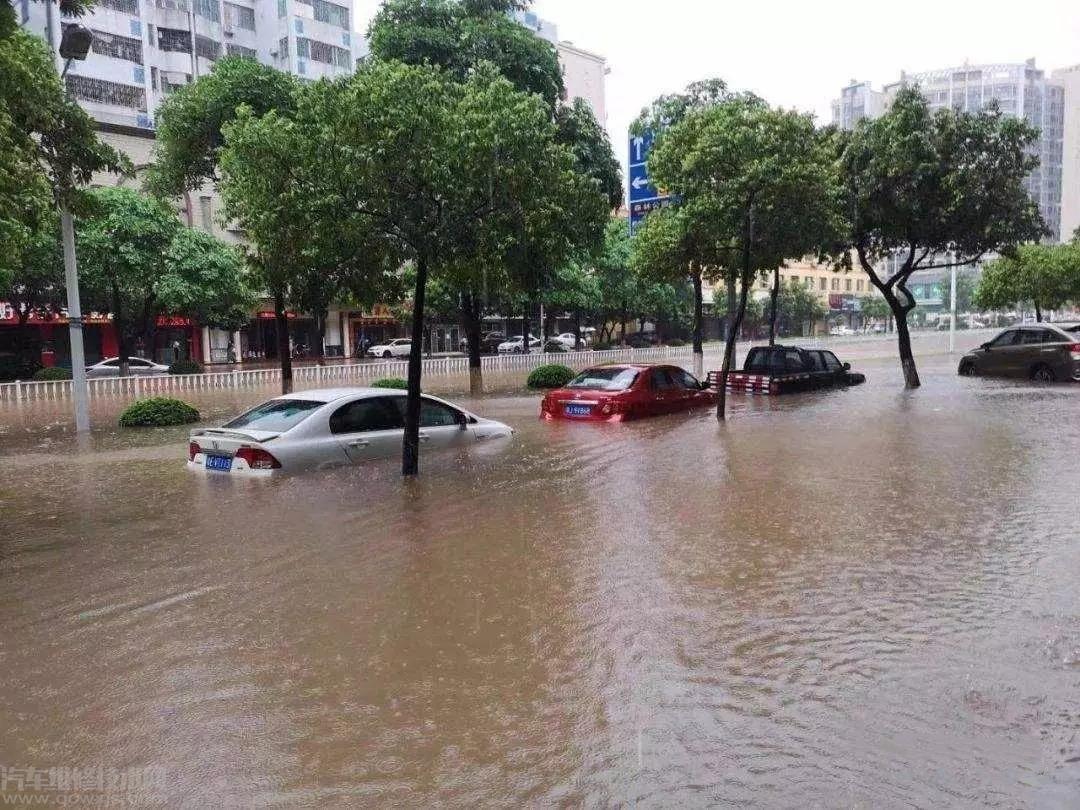 雷竞技最新下载地址涉水怎么办 雷竞技最新下载地址涉水没熄火有事吗